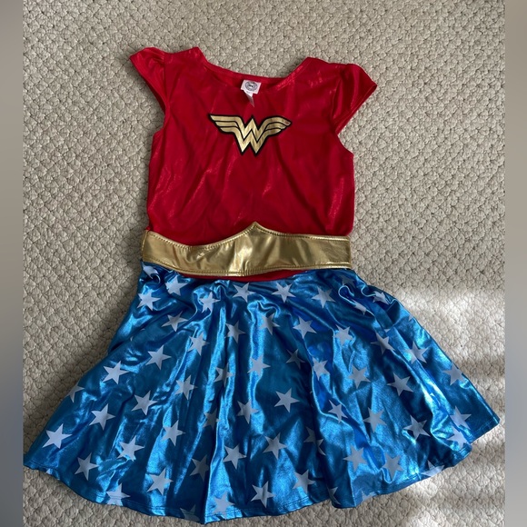 DC Wonder Woman Child Large Costume - Picture 4 of 13